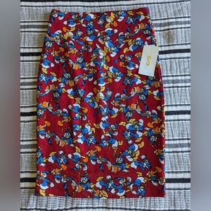 NWT LuLaroe Disney Cassie skirt Donald Duck Pencil Skirt Red Blue Yellow